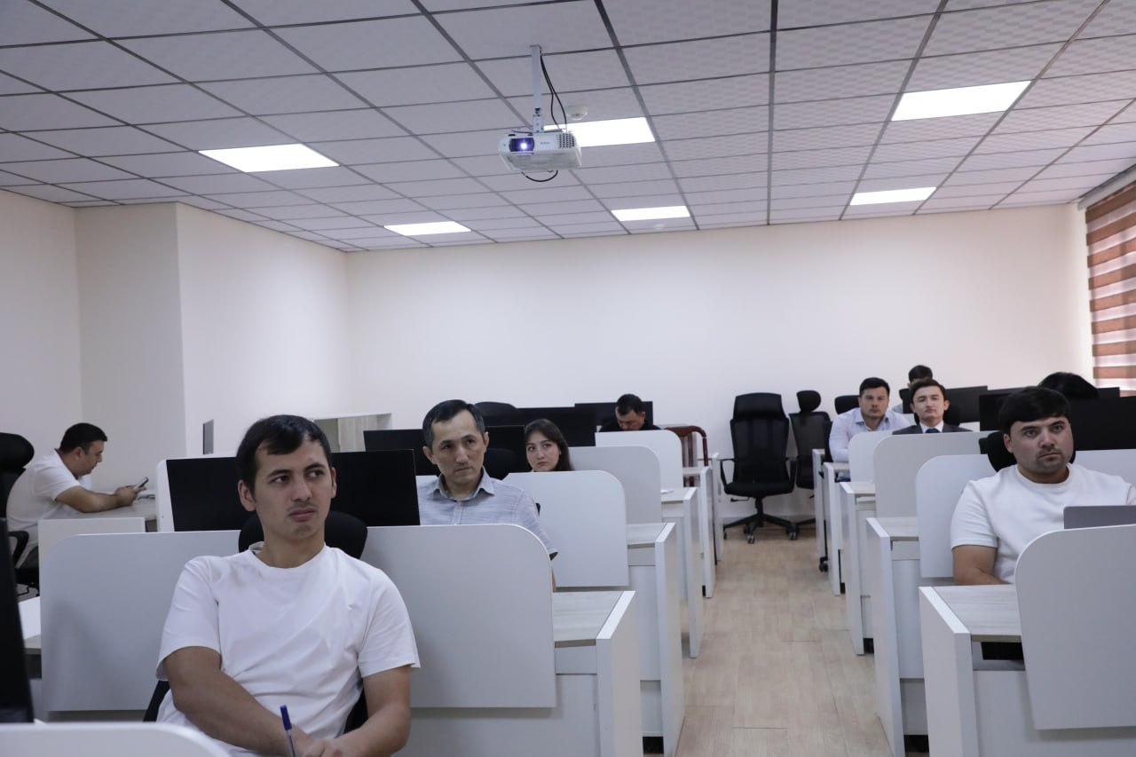 "Raqamli dunyoda korrupsiya va inson huquqlari" mavzusida davra suhbati bo'lib o'tdi — 6